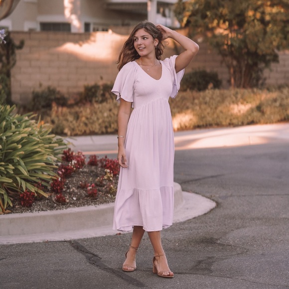 ✨The Paige Flutter Sleeve Smocked Midi Dress - Picture 5 of 9